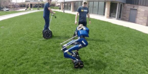 双足机器人可直立行走 专家称可用它来对抗Atlas4