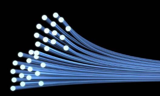 光纤技术可提升传输效率 扭曲光线成主要解决方式3