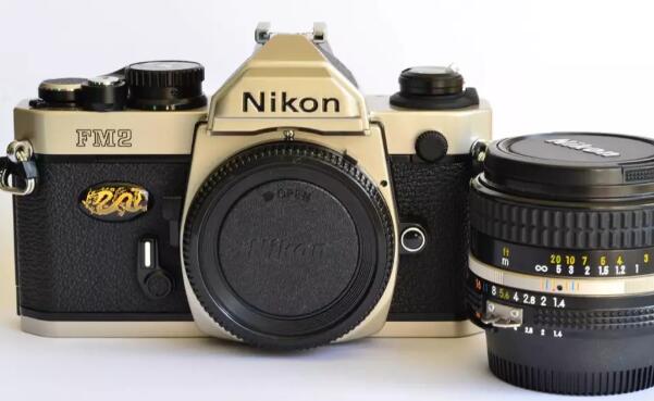 尼康与LV联名推出相机 负责人打算涉足中高端市场5