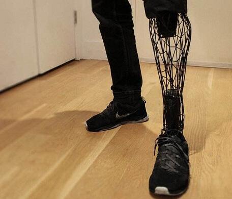 智能裤装可成为活动助手 专家认为它是一款机器人2