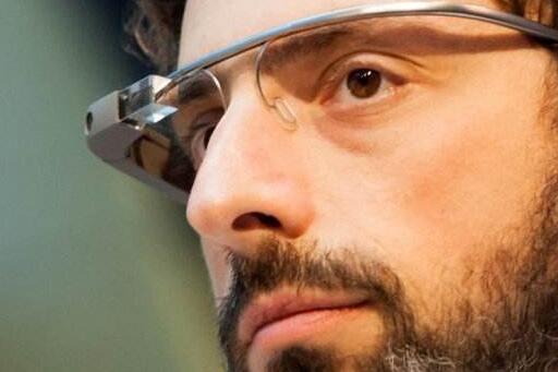 谷歌或将推出新款眼镜 搭载人工智能和云计算技术5