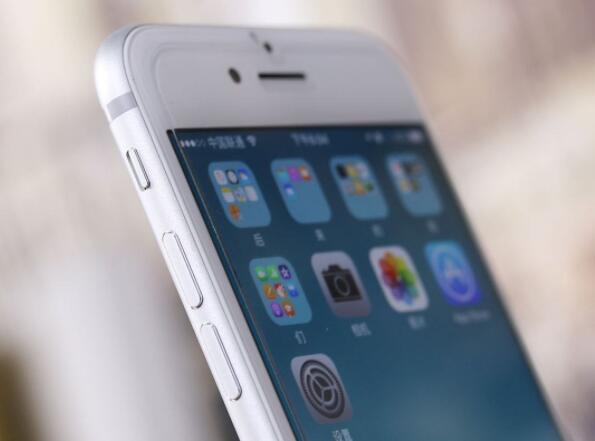 苹果将iOS软件更新延后 优先提升手机的流畅度5